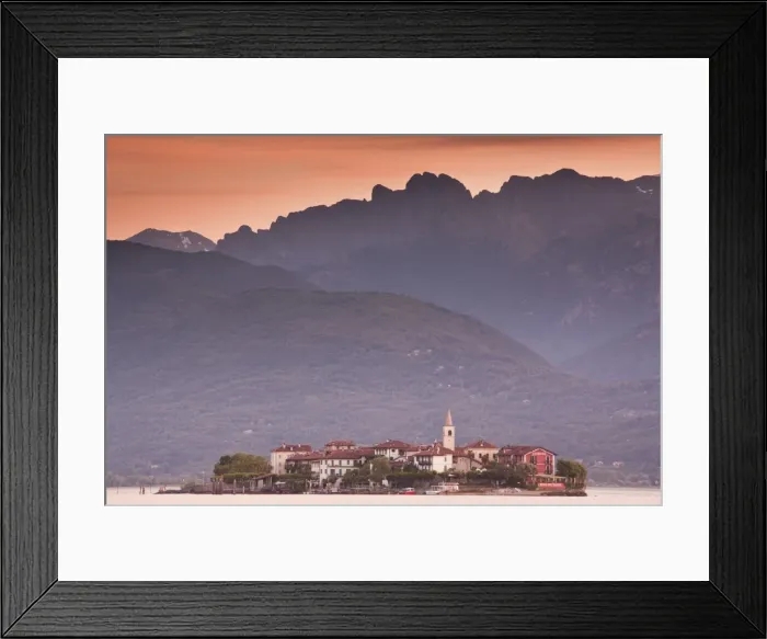Framed Print : Italy, Piedmont, Lake Maggiore, Stresa, Borromean Islands, Isola Superiore O Dei Pescatori Framed Print : Italy, Piedmont, Lake Maggiore, Stresa, Borromean Islands, Isola Superiore O Dei Pescatori