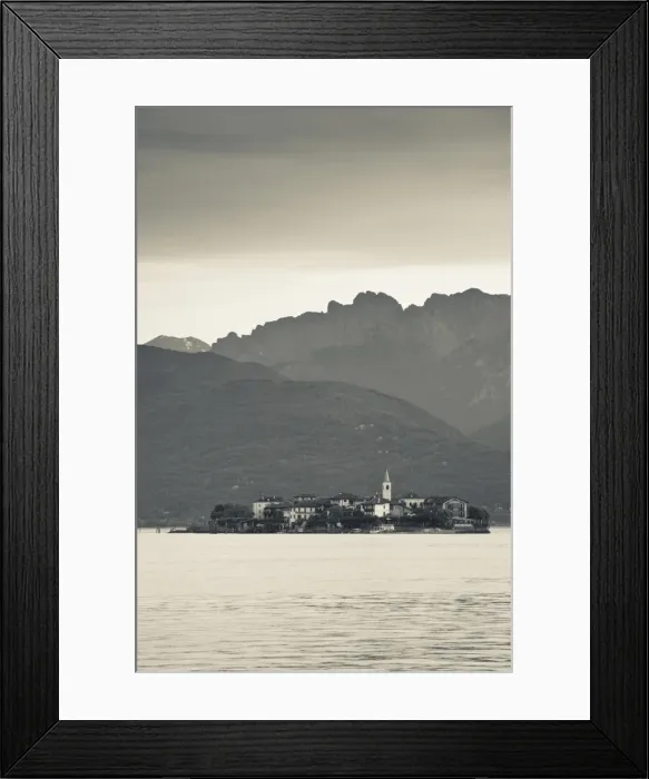 Framed Print : Italy, Piedmont, Lake Maggiore, Stresa, Borromean Islands, Isola Superiore O Dei Pescatori Framed Print : Italy, Piedmont, Lake Maggiore, Stresa, Borromean Islands, Isola Superiore O Dei Pescatori