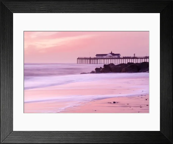 Framed Print : Southwold Pier at dawn, Suffolk, UK Framed Print : Southwold Pier at dawn, Suffolk, UK