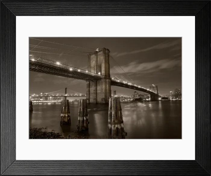Framed Print : USA, New York City, Manhattan, Brooklyn and Manhattan Bridges across the East River Framed Print : USA, New York City, Manhattan, Brooklyn and Manhattan Bridges across the East River