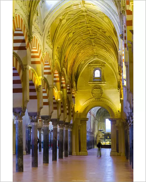 Spain, Andalucia, Cordoba Province, Cordoba, Mezquita (Mosque‚AiCathedral of Cordoba, UNESCO World Heritage Site)