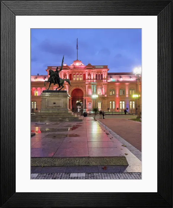 Framed Print : Argentina, Buenos Aires, Twilight view of the Casa Rosada on Plaza de Mayo Framed Print : Argentina, Buenos Aires, Twilight view of the Casa Rosada on Plaza de Mayo