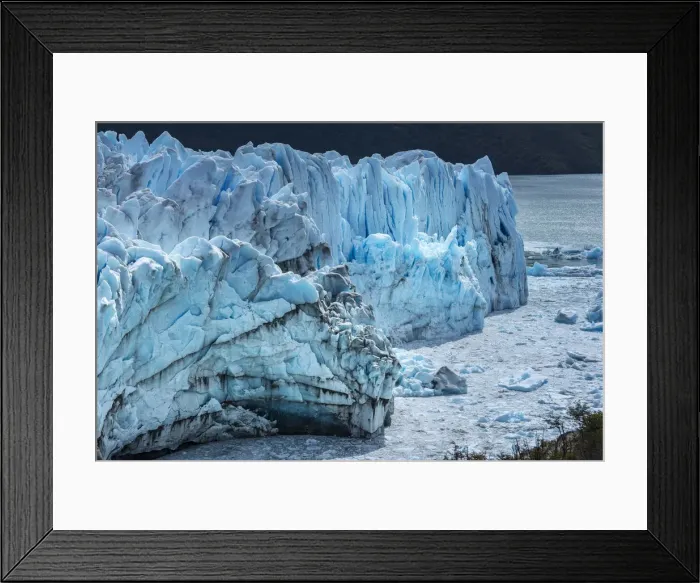 Framed Print : South America, Argentina, Patagonia, Santa Cruz, El Calafate, Los Glaciares National Park Framed Print : South America, Argentina, Patagonia, Santa Cruz, El Calafate, Los Glaciares National Park