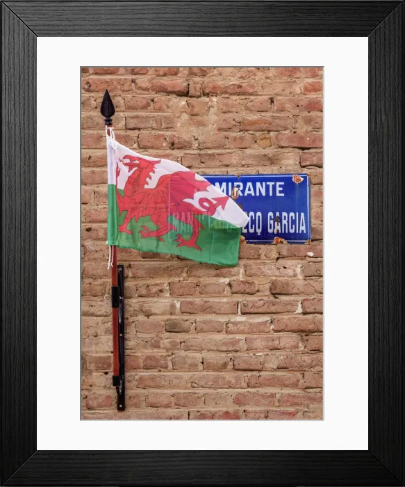 Framed Print : Welsh Flag on Toschke House, former Colegio Sarmiento, now Welsh Cultural Association Framed Print : Welsh Flag on Toschke House, former Colegio Sarmiento, now Welsh Cultural Association