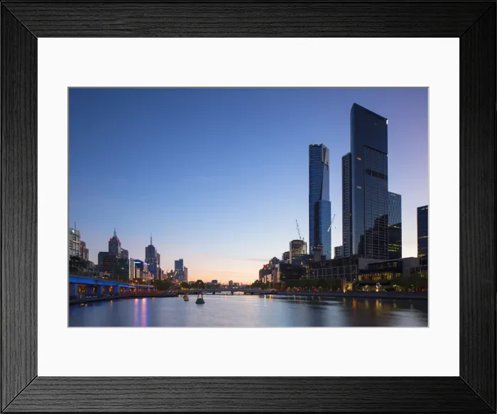 Framed Print : Eureka Tower and skyline along Yarra River at dawn, Melbourne, Victoria, Australia Framed Print : Eureka Tower and skyline along Yarra River at dawn, Melbourne, Victoria, Australia