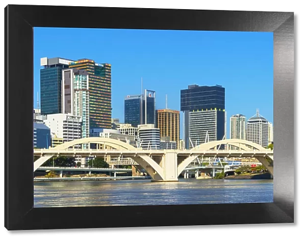 Skyline of Business District and Brisbane River, Brisbane, Queensland, Australia