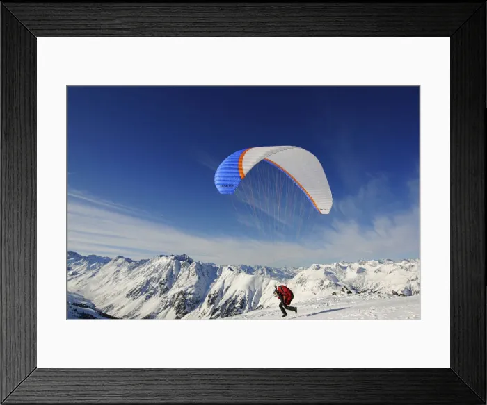 Framed Print : Paraglider, Pardorama, Ischgl, Tyrol, Austria (MR) Framed Print : Paraglider, Pardorama, Ischgl, Tyrol, Austria (MR)