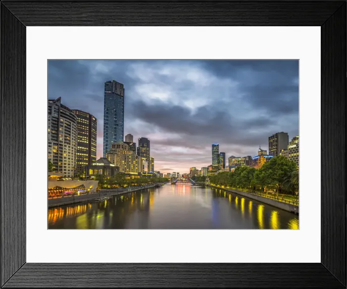 Framed Print : Melbourne, Victoria, Australia. Cityscape with Eureka Tower from the Yarra river at dusk Framed Print : Melbourne, Victoria, Australia. Cityscape with Eureka Tower from the Yarra river at dusk