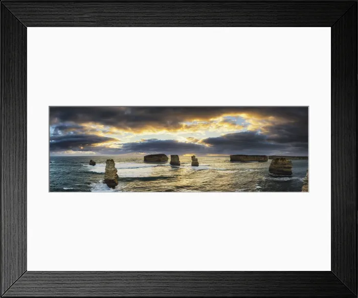 Framed Print : Bay of Islands, Great Ocean Road, Australia Framed Print : Bay of Islands, Great Ocean Road, Australia