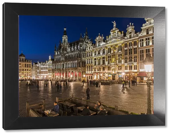 Night view of Grand Place, Brussels, Belgium