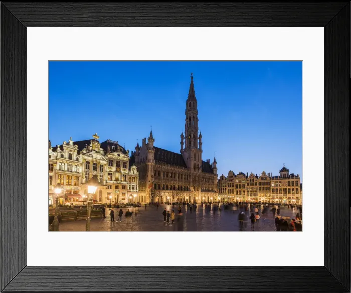 Framed Print : Night view of Grand Place with Hotel de Ville (City Hall) building, Brussels, Belgium Framed Print : Night view of Grand Place with Hotel de Ville (City Hall) building, Brussels, Belgium