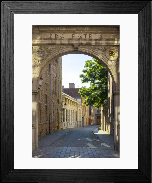 Framed Print : Belgium, West Flanders (Vlaanderen), Bruges (Brugge) Framed Print : Belgium, West Flanders (Vlaanderen), Bruges (Brugge)