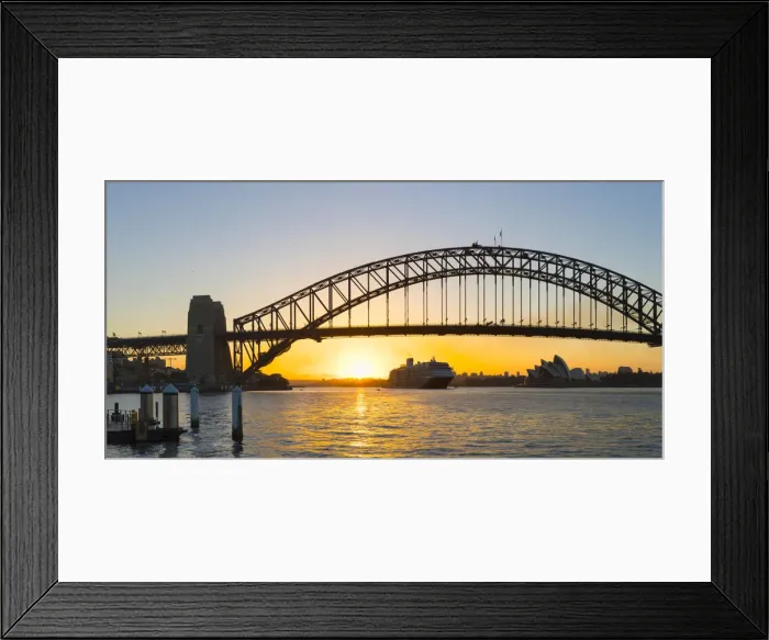 Framed Print : Sydney Harbour Bridge from McMahons Point at sunrise, Sydney, New South Wales, Australia Framed Print : Sydney Harbour Bridge from McMahons Point at sunrise, Sydney, New South Wales, Australia