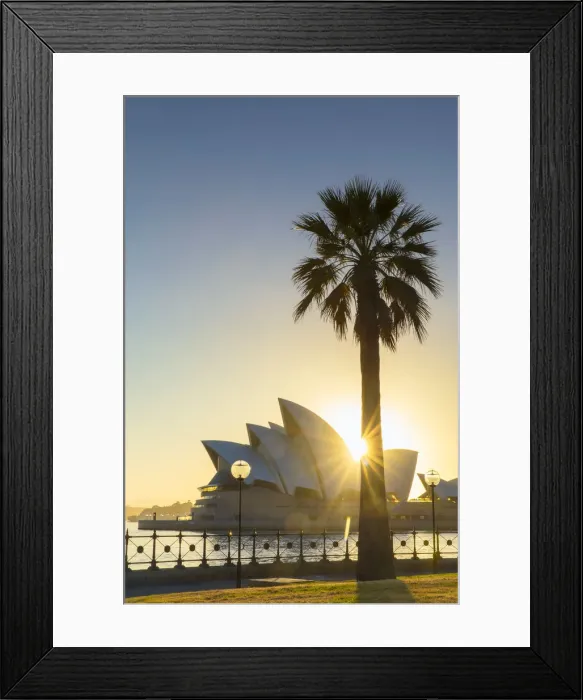 Framed Print : Sydney Opera House at sunrise, Sydney, New South Wales, Australia Framed Print : Sydney Opera House at sunrise, Sydney, New South Wales, Australia