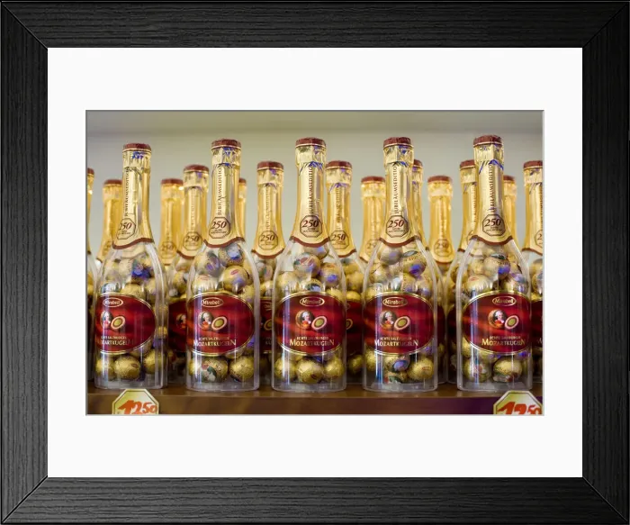 Framed Print : Typical sweets from Salzburg, Mozartkugeln, Salzburg, Salzburg state, Austria Framed Print : Typical sweets from Salzburg, Mozartkugeln, Salzburg, Salzburg state, Austria