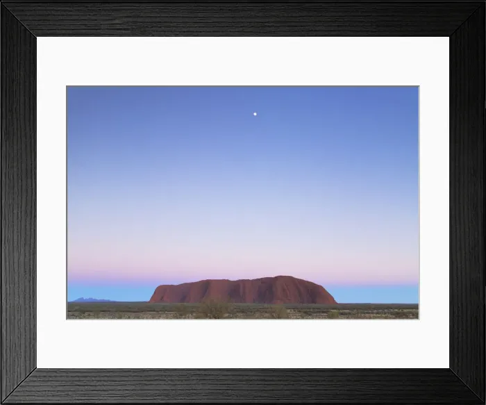 Framed Print : Uluru (UNESCO World Heritage Site) at dawn, Uluru-Kata Tjuta National Park, Northern Framed Print : Uluru (UNESCO World Heritage Site) at dawn, Uluru-Kata Tjuta National Park, Northern