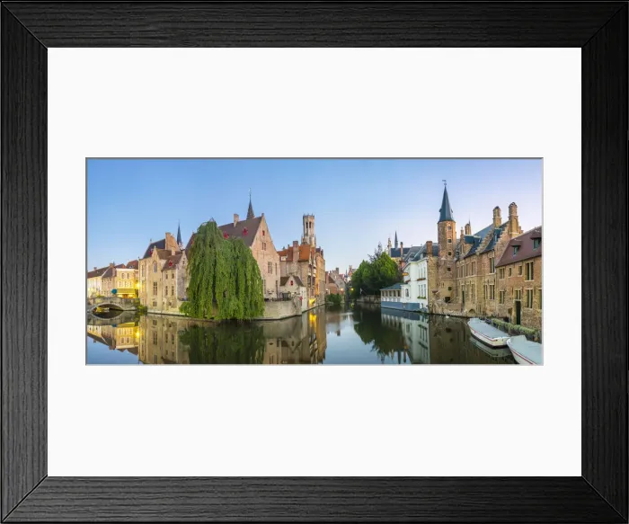 Framed Print : Belgium, West Flanders (Vlaanderen), Bruges (Brugge)