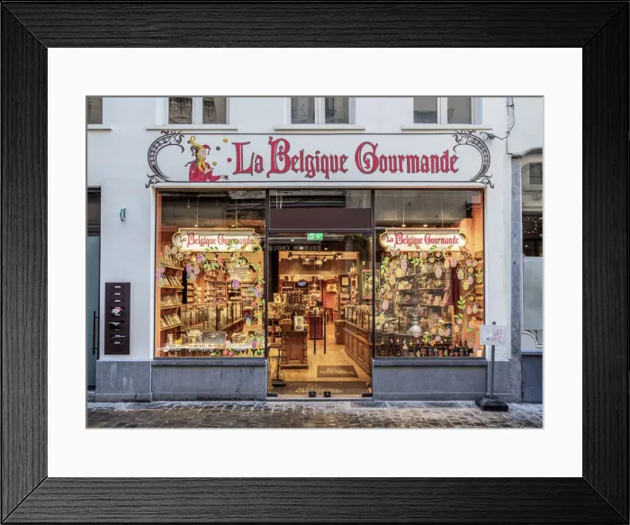 Framed Print : La Belgique Gourmande Chocolate Shop, Brussels, Belgium Framed Print : La Belgique Gourmande Chocolate Shop, Brussels, Belgium
