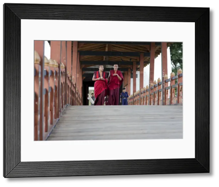 Framed Print : Bhutan. Monks in the Punakha Dzong. Pungtang Dechen Photrang Dzong or Punakha Dzong Framed Print : Bhutan. Monks in the Punakha Dzong. Pungtang Dechen Photrang Dzong or Punakha Dzong