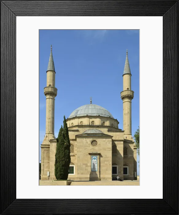 Framed Print : Sahidlar Xiyabani Mosque. Baku, Azerbaijan Framed Print : Sahidlar Xiyabani Mosque. Baku, Azerbaijan