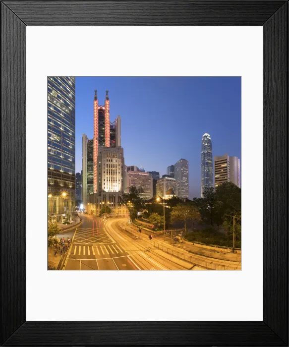 Framed Print : HSBC Building and Chater Garden at dusk, Central, Hong Kong Island, Hong Kong Framed Print : HSBC Building and Chater Garden at dusk, Central, Hong Kong Island, Hong Kong