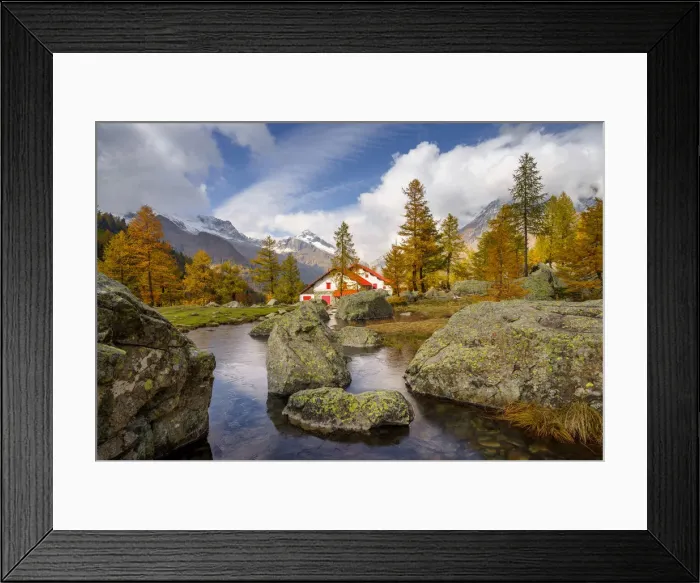 Framed Print : Gerli Porro Refuge, Mount Disgrazia Group, Chiareggio, Valmalenco, Province of Sondrio Framed Print : Gerli Porro Refuge, Mount Disgrazia Group, Chiareggio, Valmalenco, Province of Sondrio