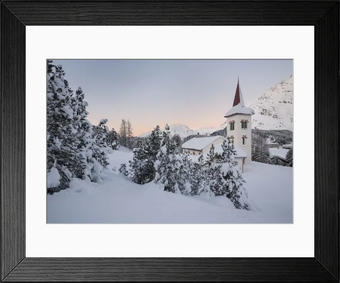 Framed Print : The sunrise at Chiesa Bianca surrounded by snow, Maloja, Bregaglia Valley, Canton Framed Print : The sunrise at Chiesa Bianca surrounded by snow, Maloja, Bregaglia Valley, Canton