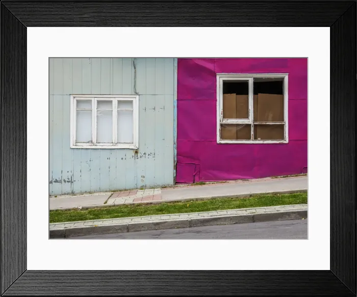 Framed Print : Houses in Punta Arenas, Magallanes Province, Patagonia, Chile Framed Print : Houses in Punta Arenas, Magallanes Province, Patagonia, Chile