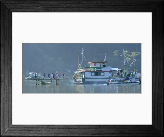 Framed Print : school children boarding boat, Ilha Grande, Rio de Janeiro, Brazil, South America Framed Print : school children boarding boat, Ilha Grande, Rio de Janeiro, Brazil, South America