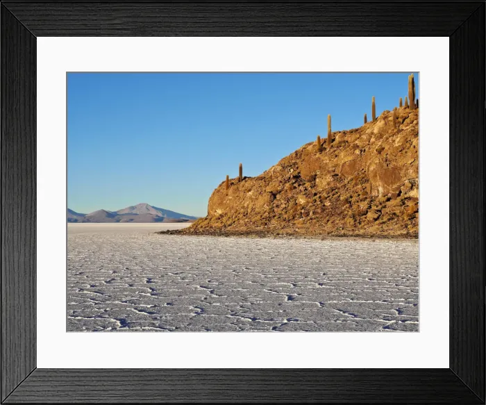 Framed Print : Bolivia, Potosi Department, Daniel Campos Province, Salar de Uyuni, View towards Framed Print : Bolivia, Potosi Department, Daniel Campos Province, Salar de Uyuni, View towards