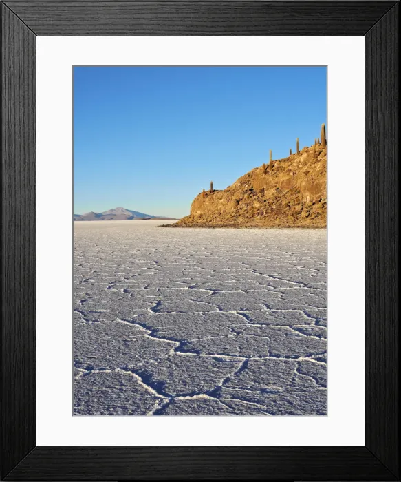 Framed Print : Bolivia, Potosi Department, Daniel Campos Province, Salar de Uyuni, View towards Framed Print : Bolivia, Potosi Department, Daniel Campos Province, Salar de Uyuni, View towards