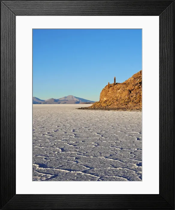 Framed Print : Bolivia, Potosi Department, Daniel Campos Province, Salar de Uyuni, View towards Framed Print : Bolivia, Potosi Department, Daniel Campos Province, Salar de Uyuni, View towards