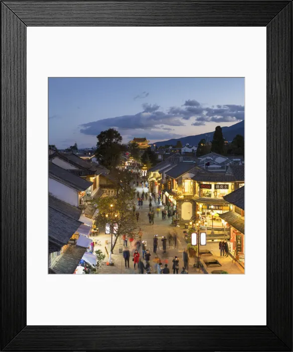 Framed Print : View of Dali at dusk, Yunnan, China
