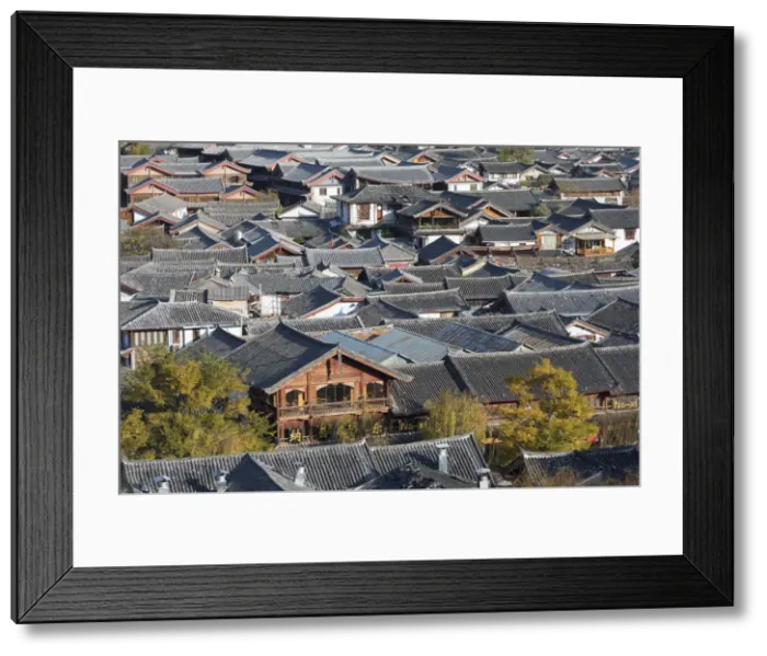 Framed Print : View of Lijiang (UNESCO World Heritage Site), Yunnan, China Framed Print : View of Lijiang (UNESCO World Heritage Site), Yunnan, China