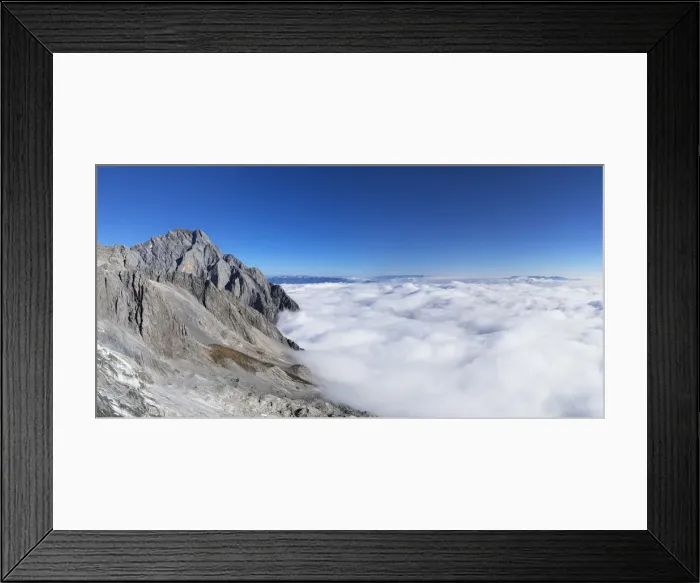 Framed Print : Sea of clouds at Jade Dragon Snow Mountain (Yulong Xueshan), Lijiang, Yunnan, China Framed Print : Sea of clouds at Jade Dragon Snow Mountain (Yulong Xueshan), Lijiang, Yunnan, China