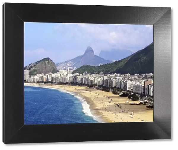 Brazil, City of Rio de Janeiro, Leme, Copacabana Beach viewed from the Forte Duque