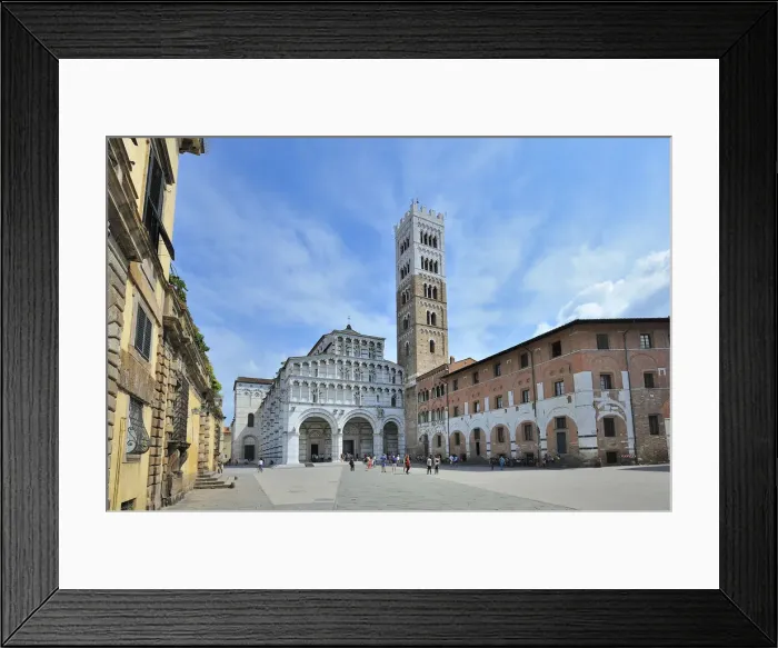 Framed Print : Duomo di San Martino cathedral in Lucca, Tuscany region, Italy, Europe Framed Print : Duomo di San Martino cathedral in Lucca, Tuscany region, Italy, Europe
