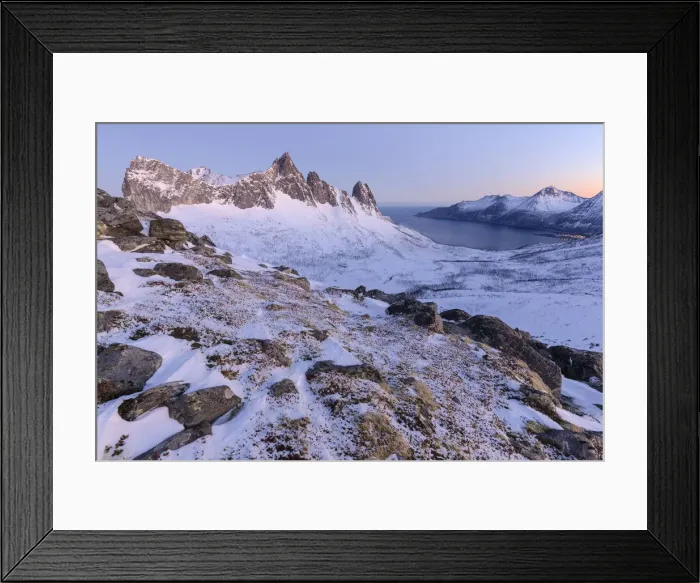 Framed Print : View on Husoy, InsteKongen and Svartevasstind during dusk. Hesten, Fjordgard, Mefjorden Framed Print : View on Husoy, InsteKongen and Svartevasstind during dusk. Hesten, Fjordgard, Mefjorden