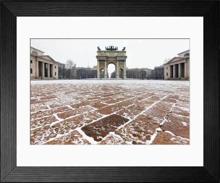 Framed Print : Arch of Peace after a snowfall. Milan, Lombardy, Northern Italy, Italy Framed Print : Arch of Peace after a snowfall. Milan, Lombardy, Northern Italy, Italy