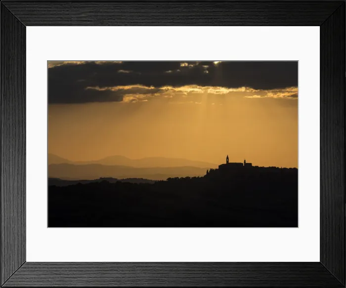 Framed Print : spring sunset at Pienza, Val d Orcia, Siena province, Tuscany, Italy Framed Print : spring sunset at Pienza, Val d Orcia, Siena province, Tuscany, Italy
