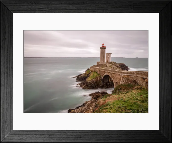 Framed Print : Phare du Petit Minou, Plouzane, Brest, Finistere departement Framed Print : Phare du Petit Minou, Plouzane, Brest, Finistere departement