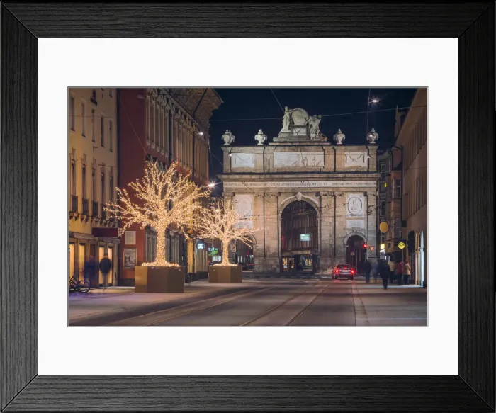 Framed Print : The Triumphal Arch of Innsbruck with the christmas lights, Tyrol, Austria, Europe Framed Print : The Triumphal Arch of Innsbruck with the christmas lights, Tyrol, Austria, Europe