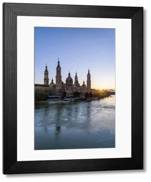 Framed Print : Cathedral of Our Lady of the Pillar at sunset. Zaragoza, Aragon, Spain Framed Print : Cathedral of Our Lady of the Pillar at sunset. Zaragoza, Aragon, Spain