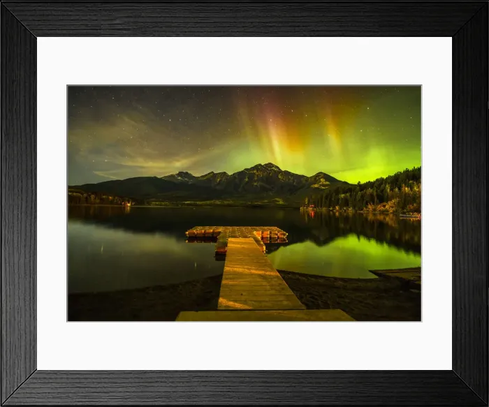 Framed Print : Aurora Reflecting in Pyramid Lake, Jasper National Park, Alberta, Canada