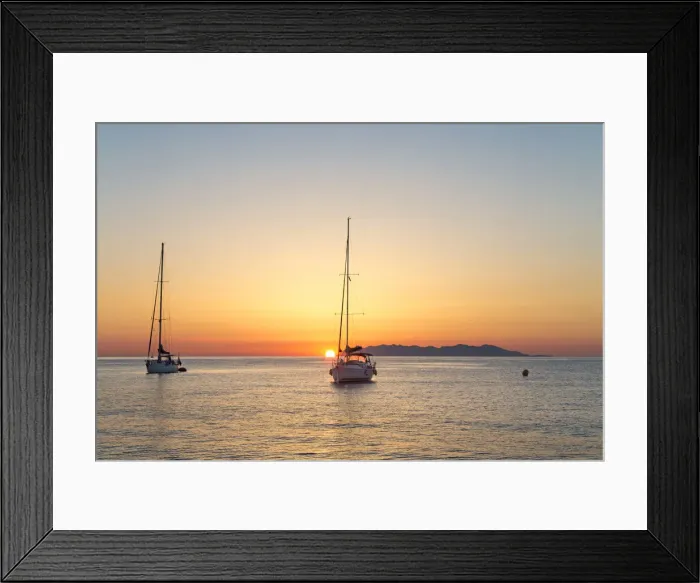 Framed Print : Sailing boats at sunrise, on background Capraia Island (Macinaggio, Rogliano, Bastia Framed Print : Sailing boats at sunrise, on background Capraia Island (Macinaggio, Rogliano, Bastia