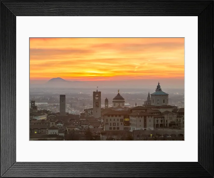 Framed Print : Sunrise light on the upper city of Bergamo, Lombardy, Italy Framed Print : Sunrise light on the upper city of Bergamo, Lombardy, Italy