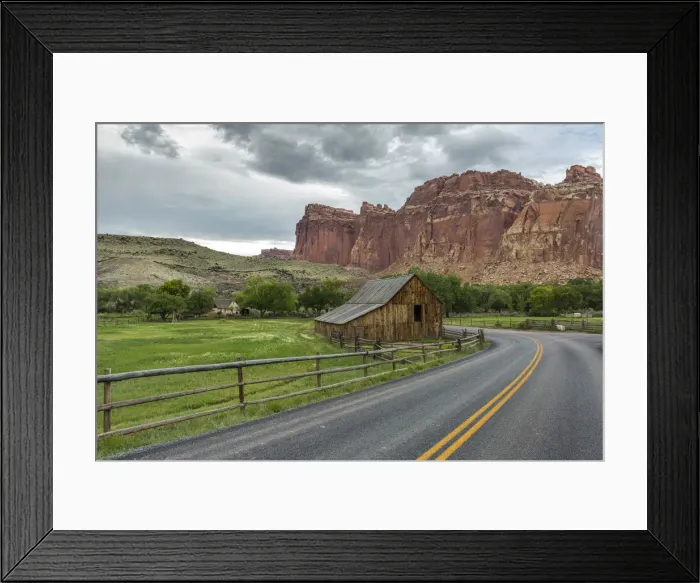 Framed Print : The old barn at Fruita ghost town. Teasdale, Capitol Reef National Park, Wayne County Framed Print : The old barn at Fruita ghost town. Teasdale, Capitol Reef National Park, Wayne County