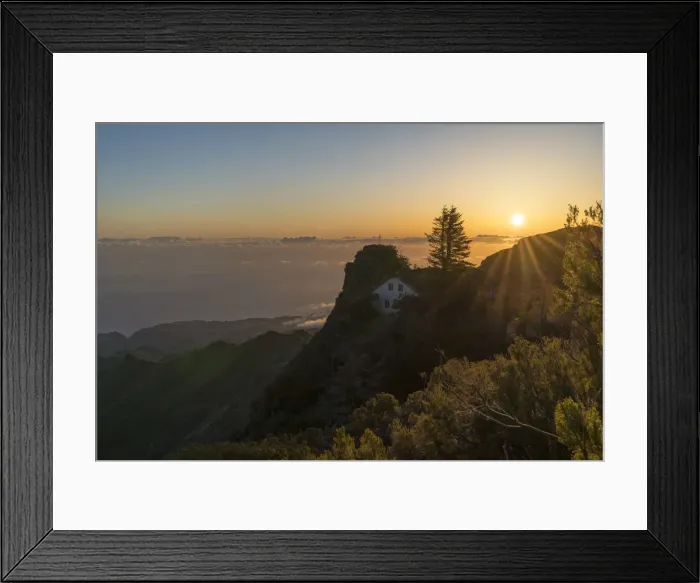 Framed Print : Sunrise behind Casa do Obrigo hut from the trail to Pico Ruivo. Achada do Teixeira Framed Print : Sunrise behind Casa do Obrigo hut from the trail to Pico Ruivo. Achada do Teixeira