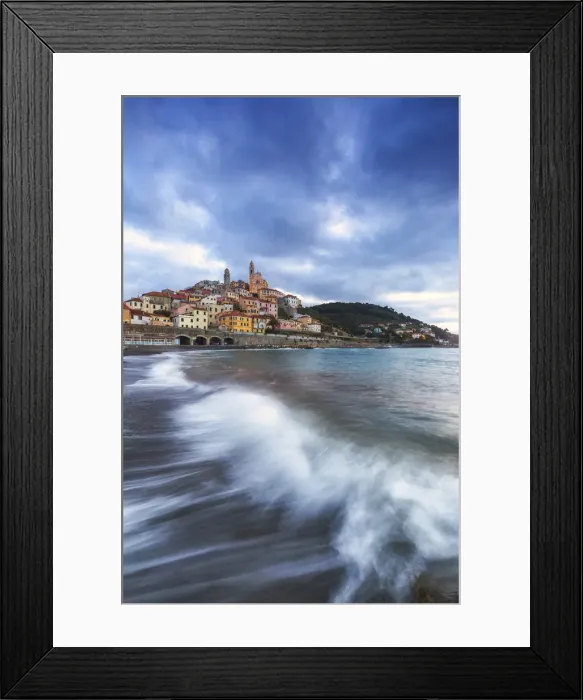 Framed Print : Wave crached on the beach of Cervo. Cervo, Imperia province, Liguria, Italy Framed Print : Wave crached on the beach of Cervo. Cervo, Imperia province, Liguria, Italy
