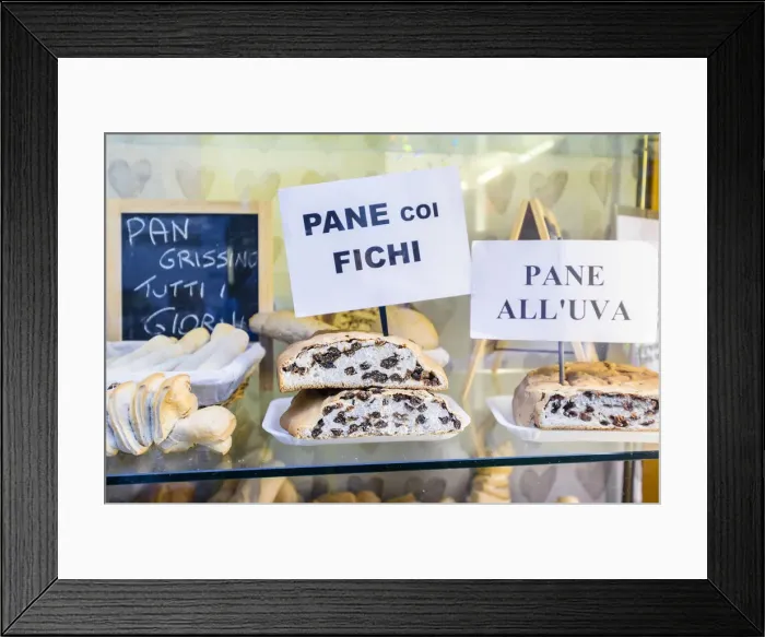 Framed Print : Traditional bread in a shop of Valbondione, Val Seriana, Bergamo province, Lombardy Framed Print : Traditional bread in a shop of Valbondione, Val Seriana, Bergamo province, Lombardy